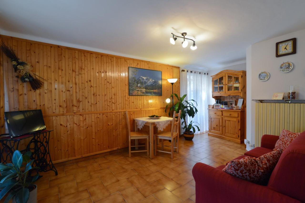 Bed&Breakfast Ai Fontana Villar Pellice Exterior foto